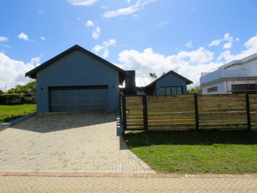 3 Bedroom Property for Sale in Bowtie Western Cape